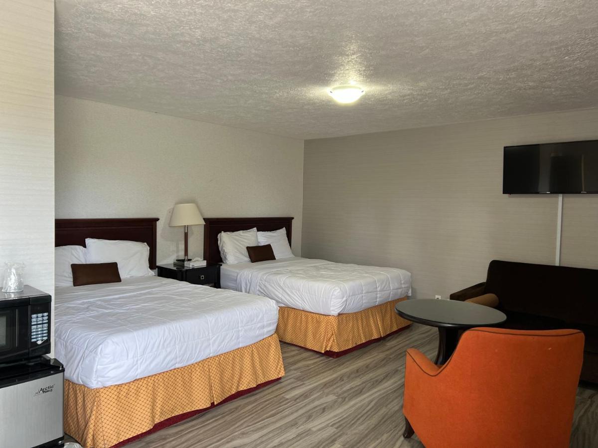 Wiarton Willys Inn Ngoại thất bức ảnh