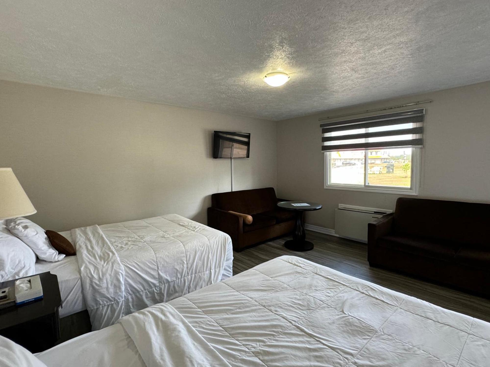 Wiarton Willys Inn Ngoại thất bức ảnh
